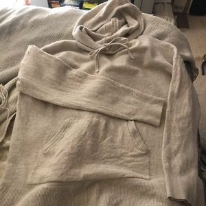 Sweater • Banana Replublic